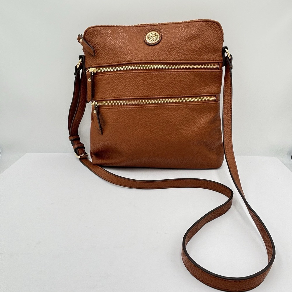 ANNE KLEIN CROSSBODY CAMEL BROWN FAUX  LEATHER PURSE BAG PEBBLED ZIPPERS